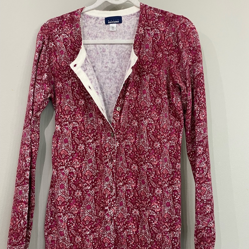 Basic Editions Cardigan - Picture 1 of 7